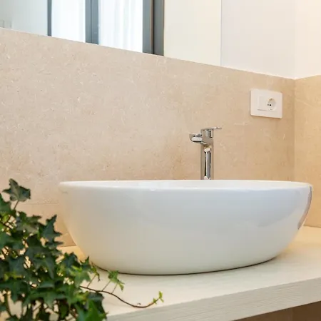 فندق مبيت وإفطار Via Tirso & Tortolì