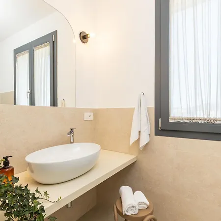 Bed & Breakfast Via Tirso &