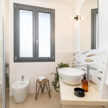 Via Tirso & Bed & Breakfast